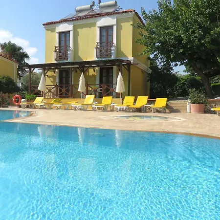 Gondol Aparthotel 2*